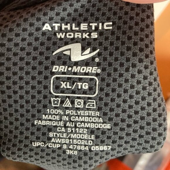 Athletic works Dri wear XL Tee shirt - Picture 4 of 4